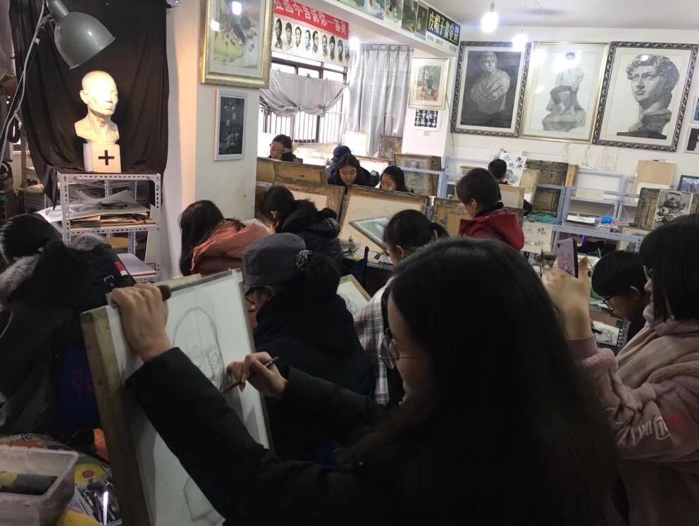 为梦想拼搏