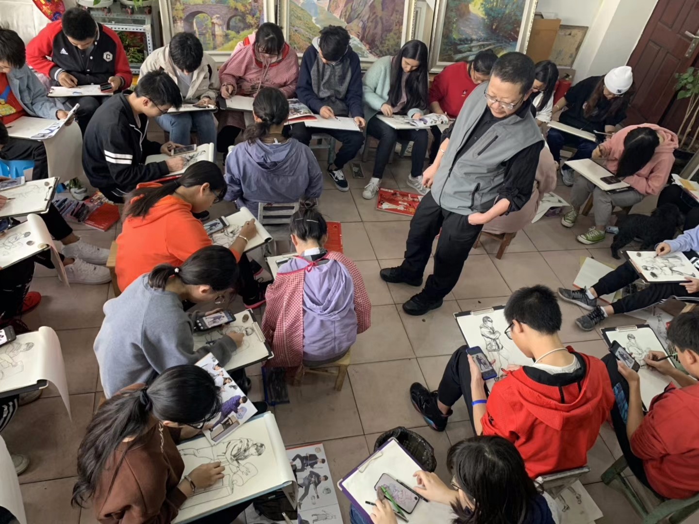 皮帽子画室日常速写练习与点评