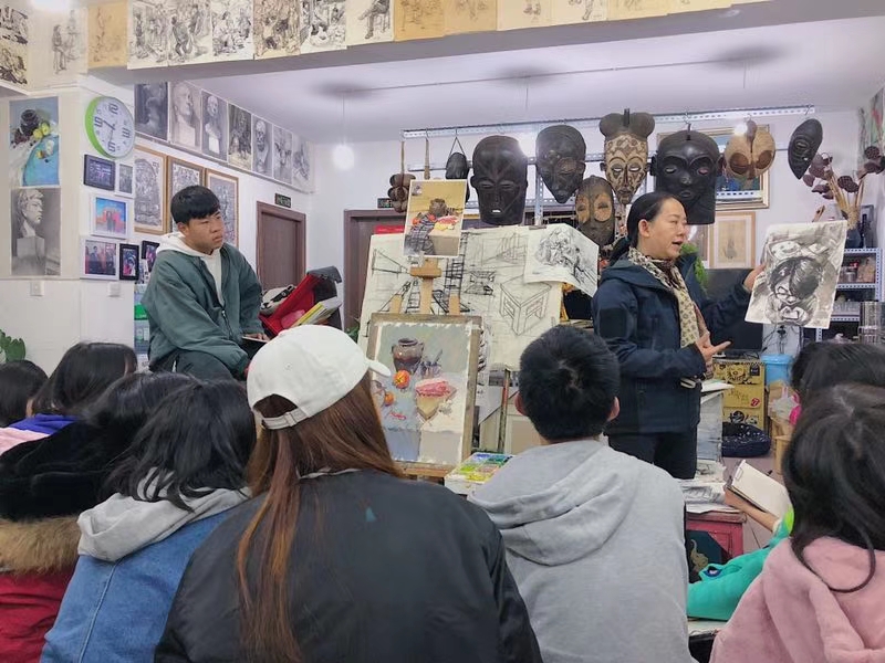 皮帽子画室色彩示范与点评