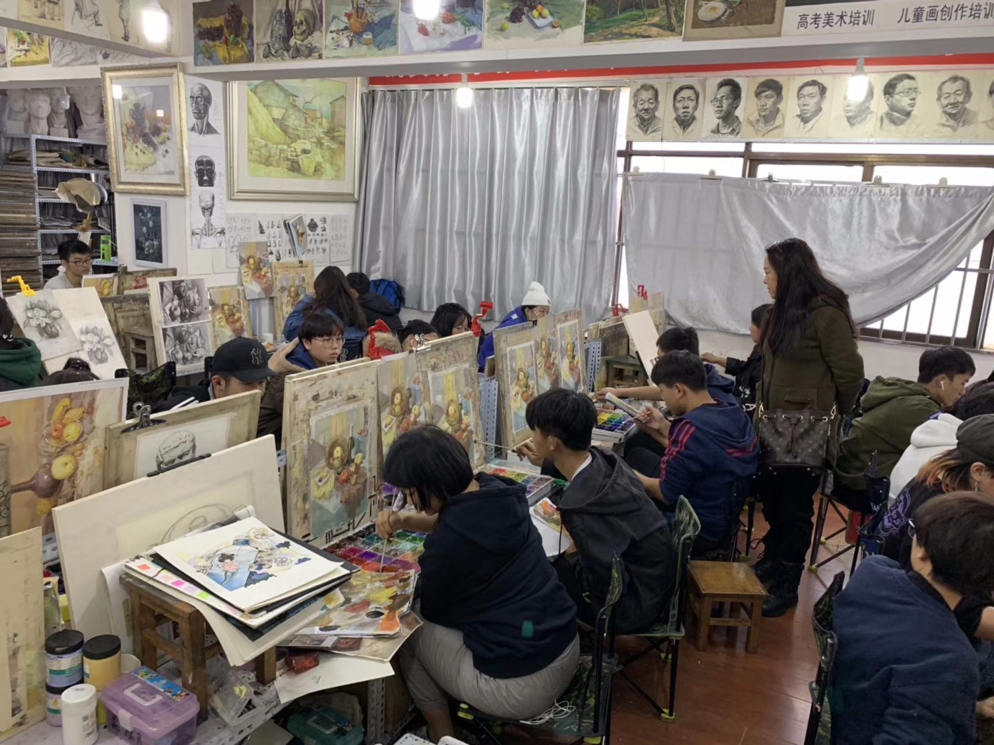 皮帽子画室色彩教学示范及日常训练