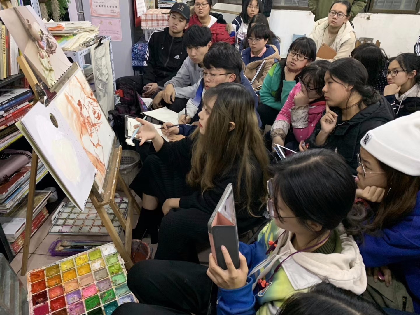 皮帽子画室色彩教学示范及日常训练